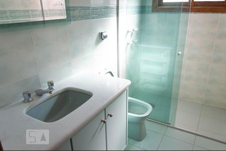 Casa à venda com 245m², 3 quartos e 6 vagasBanheiro Suíte