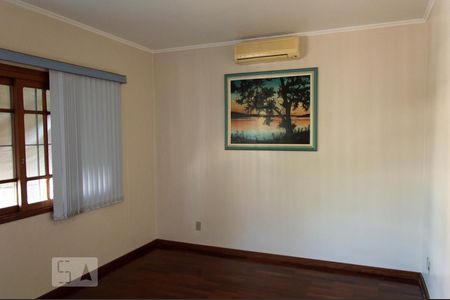 Sala 2 de casa à venda com 3 quartos, 245m² em Jardim Sao Pedro, Porto Alegre