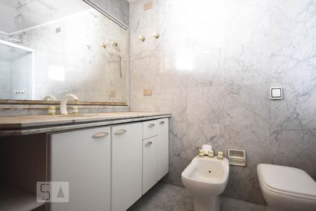 Apartamento para alugar com 675m², 4 quartos e 4 vagasBanheiro suíte 3