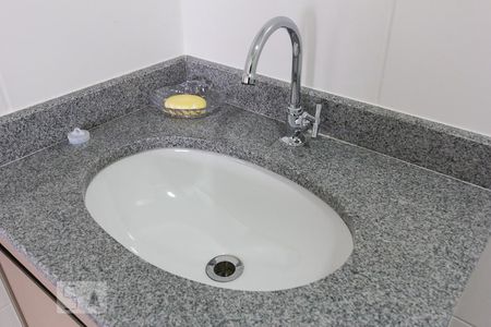 Apartamento à venda com 58m², 2 quartos e 1 vagaBanheiro Pia