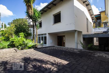 Casa à venda com 250m², 3 quartos e 2 vagasFrente da casa