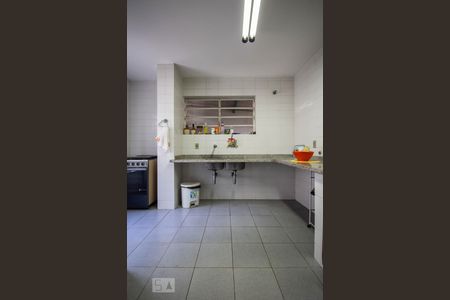 Casa à venda com 250m², 3 quartos e 2 vagasCozinha