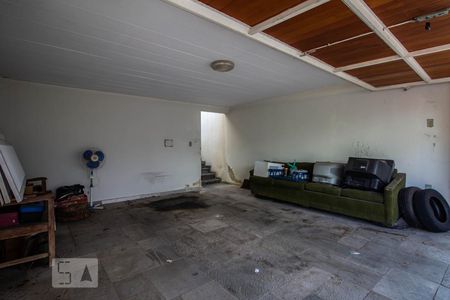 Casa à venda com 250m², 3 quartos e 2 vagasGaragem