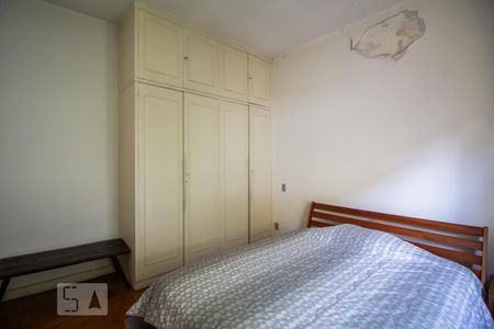 Casa à venda com 250m², 3 quartos e 2 vagasQuarto suíte