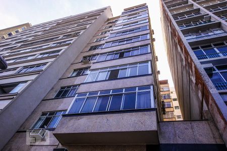 Apartamento para alugar com 110m², 2 quartos e 2 vagasFachada