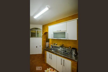 Apartamento para alugar com 110m², 2 quartos e 2 vagasCozinha