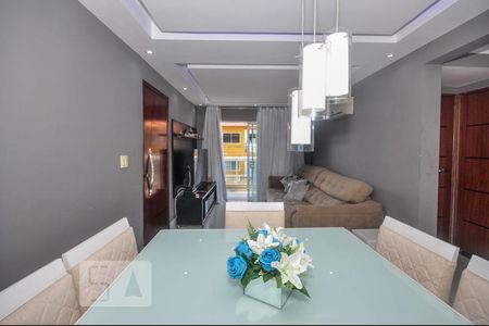 Sala de apartamento para alugar com 2 quartos, 78m² em Curicica, Rio de Janeiro