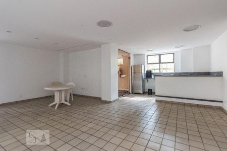 Apartamento à venda com 68m², 2 quartos e 1 vagaSalão de Festas - Condomínio
