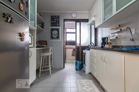Apartamento à venda com 68m², 2 quartos e 1 vagaCozinha