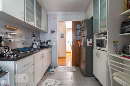 Apartamento à venda com 68m², 2 quartos e 1 vagaCozinha
