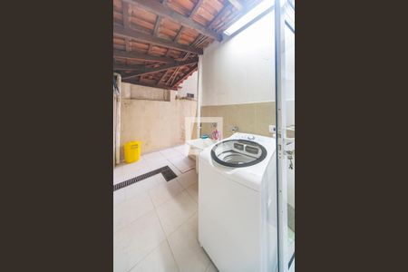 Casa para alugar com 90m², 1 quarto e sem vagaÁrea de Serviço