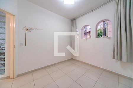 Casa para alugar com 90m², 1 quarto e sem vagaQuarto 
