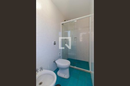 Apartamento à venda com 50m², 1 quarto e sem vagaBanheiro da Suíte