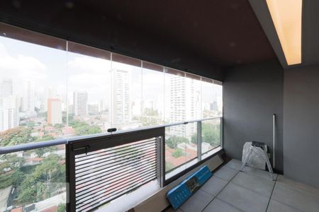 Varanda de kitnet/studio à venda com 1 quarto, 41m² em Brooklin Paulista, São Paulo