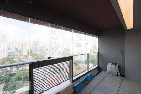 Studio à venda com 41m², 1 quarto e 1 vaga Studio à venda com 41m², 1 quarto e 1 vagaVaranda