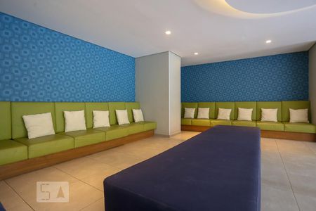 Studio à venda com 45m², 1 quarto e 1 vagaSalao de Festas