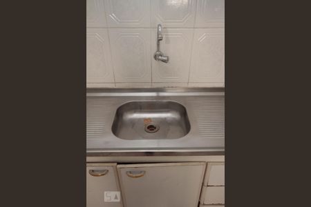 Cozinha de kitnet/studio para alugar com 1 quarto, 33m² em Bela Vista, São Paulo