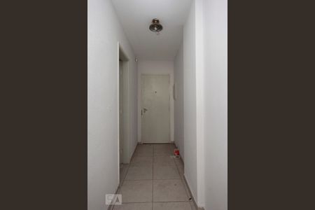 Corredor de kitnet/studio para alugar com 1 quarto, 33m² em Bela Vista, São Paulo