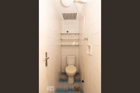 Apartamento à venda com 78m², 2 quartos e 1 vagaBanheiro de serviço