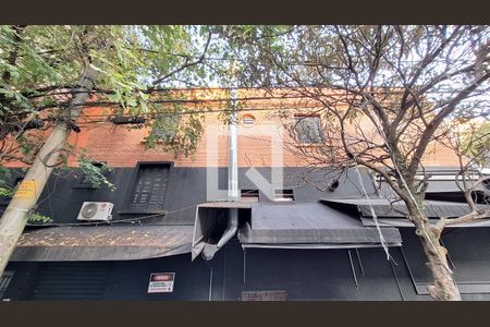 Studio para alugar com 17m², 1 quarto e sem vaga Studio para alugar com 17m², 1 quarto e sem vagaFachada e Placa DNZO-417