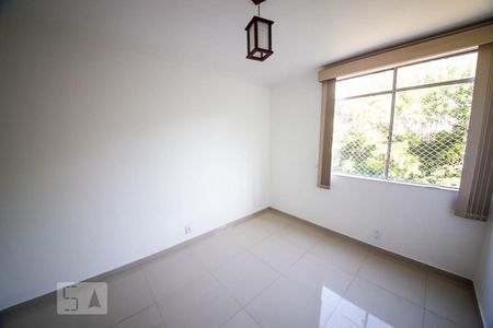 Quarto 2  de apartamento para alugar com 2 quartos, 72m² em Santa Rosa, Niterói