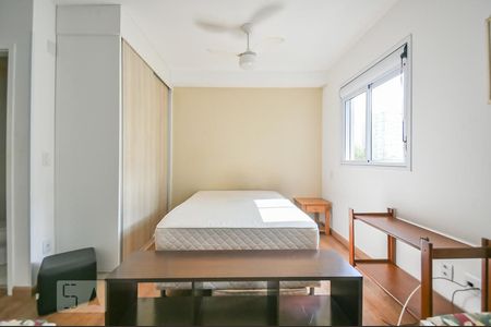 Quarto de kitnet/studio à venda com 1 quarto, 40m² em Vila Andrade, São Paulo
