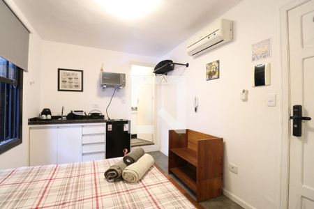 Sala/Quarto de kitnet/studio para alugar com 1 quarto, 13m² em Perdizes, São Paulo