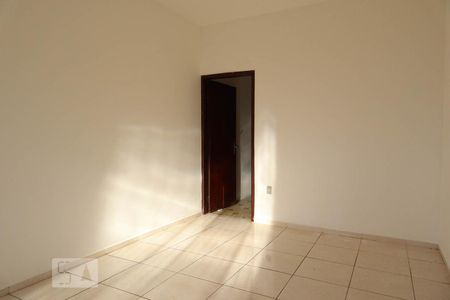 Sala 1 de casa para alugar com 2 quartos, 90m² em Vila Boaventura, Jundiaí