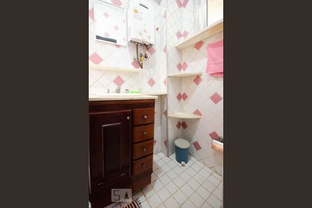 Banheiro da suíte de apartamento para alugar com 1 quarto, 52m² em Ipanema, Rio de Janeiro