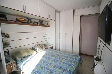 Quarto 01 de apartamento à venda com 2 quartos, 50m² em Anil, Rio de Janeiro