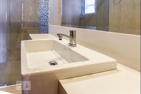 Banheiro de apartamento para alugar com 3 quartos, 280m² em Baeta Neves, São Bernardo do Campo