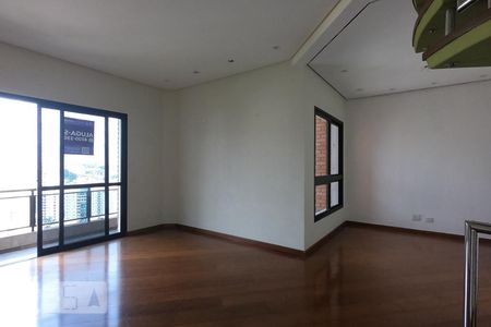 Apartamento para alugar com 270m², 4 quartos e 4 vagasSala