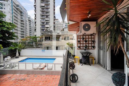 Vista da Sala de apartamento à venda com 3 quartos, 130m² em Icaraí, Niterói