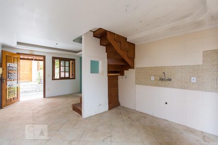 Cozinha de casa de condomínio para alugar com 3 quartos, 100m² em Camaquã, Porto Alegre