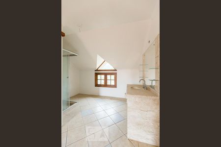 Casa de condomínio para alugar com 100m², 3 quartos e 1 vagaSuíte