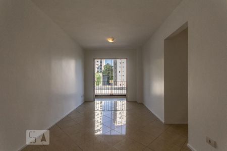 Apartamento para alugar com 79m², 3 quartos e 1 vaga Apartamento para alugar com 79m², 3 quartos e 1 vagaSala
