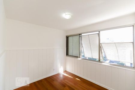 Sala de apartamento para alugar com 2 quartos, 115m² em Jardim Paulista, São Paulo