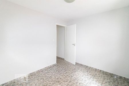 Quarto 1 de casa para alugar com 3 quartos, 80m² em Parque Colonial, São Paulo