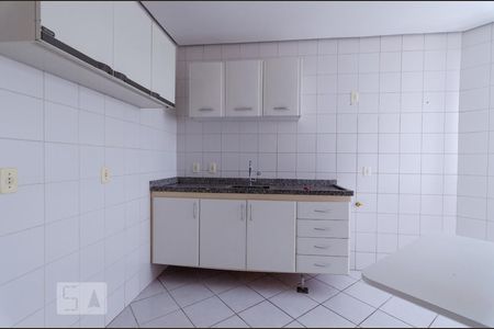 Apartamento à venda com 63m², 2 quartos e 1 vagaCozinha