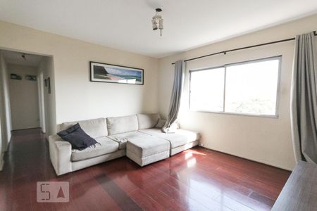 Sala  de apartamento à venda com 3 quartos, 80m² em Cambuci, São Paulo