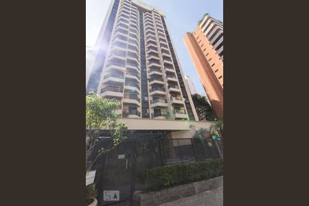 Studio à venda com 48m², 1 quarto e 1 vaga Studio à venda com 48m², 1 quarto e 1 vagaFachada