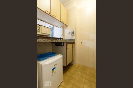 Cozinha de kitnet/studio à venda com 1 quarto, 48m² em Jardim Paulista, São Paulo
