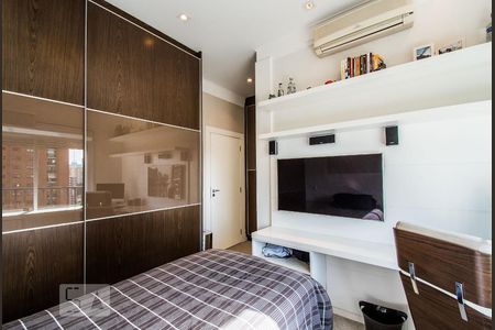 Apartamento à venda com 326m², 4 quartos e 5 vagasSuíte 1
