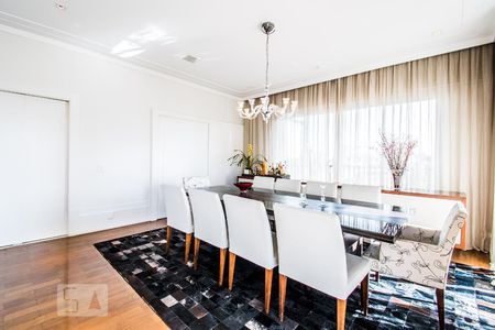 Apartamento à venda com 326m², 4 quartos e 5 vagasSala 1