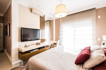 Apartamento à venda com 326m², 4 quartos e 5 vagasSuíte 3