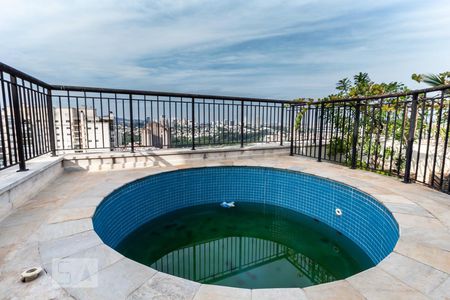 Apartamento à venda com 239m², 3 quartos e 2 vagas