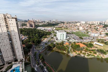 Apartamento à venda com 3 quartos, 239m² em Jardim Tupanci, Barueri