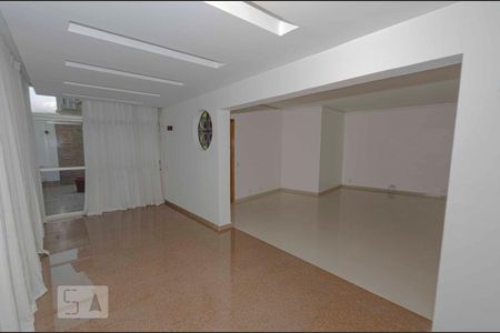 Sala de apartamento para alugar com 3 quartos, 200m² em Tijuca, Rio de Janeiro