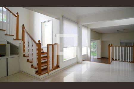 Sala 2 de casa à venda com 4 quartos, 300m² em Vila Brasílio Machado, São Paulo