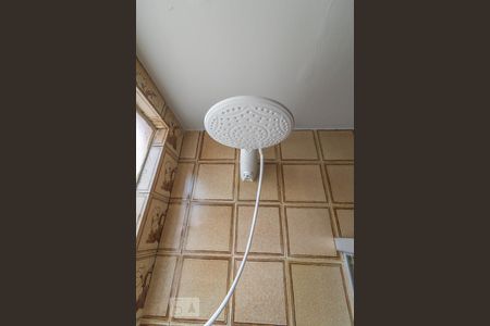 Banheiro  de apartamento à venda com 2 quartos, 50m² em Sagrada Família, Belo Horizonte